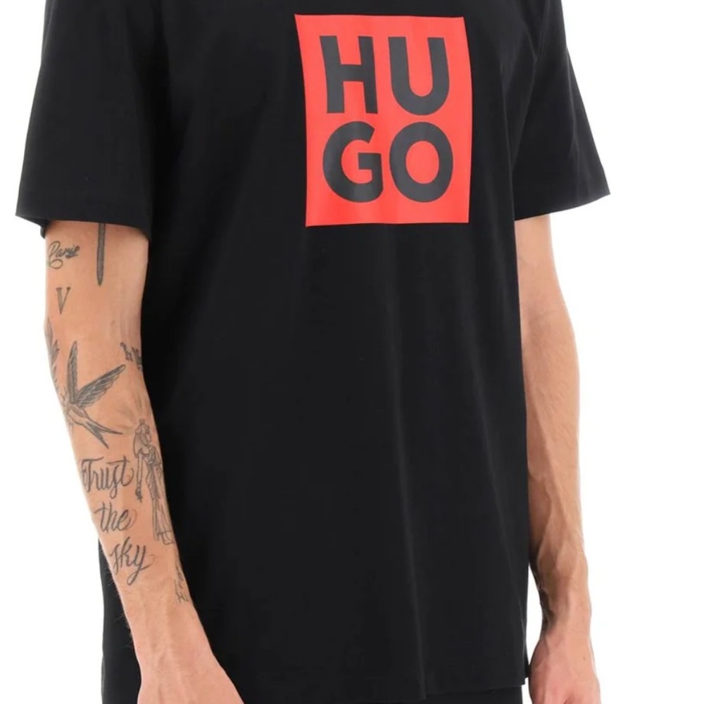 HUGO Black Tee with Bold Red Graphic